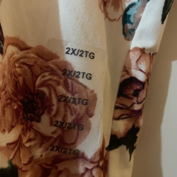 Tank Top - Picture 2 of 5